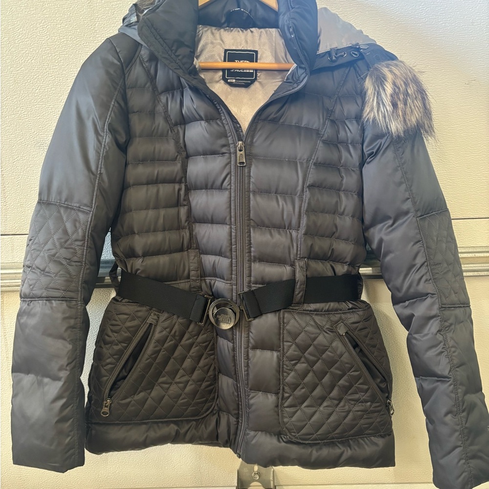 The North Face Women's Charcoal Puffer Jacket